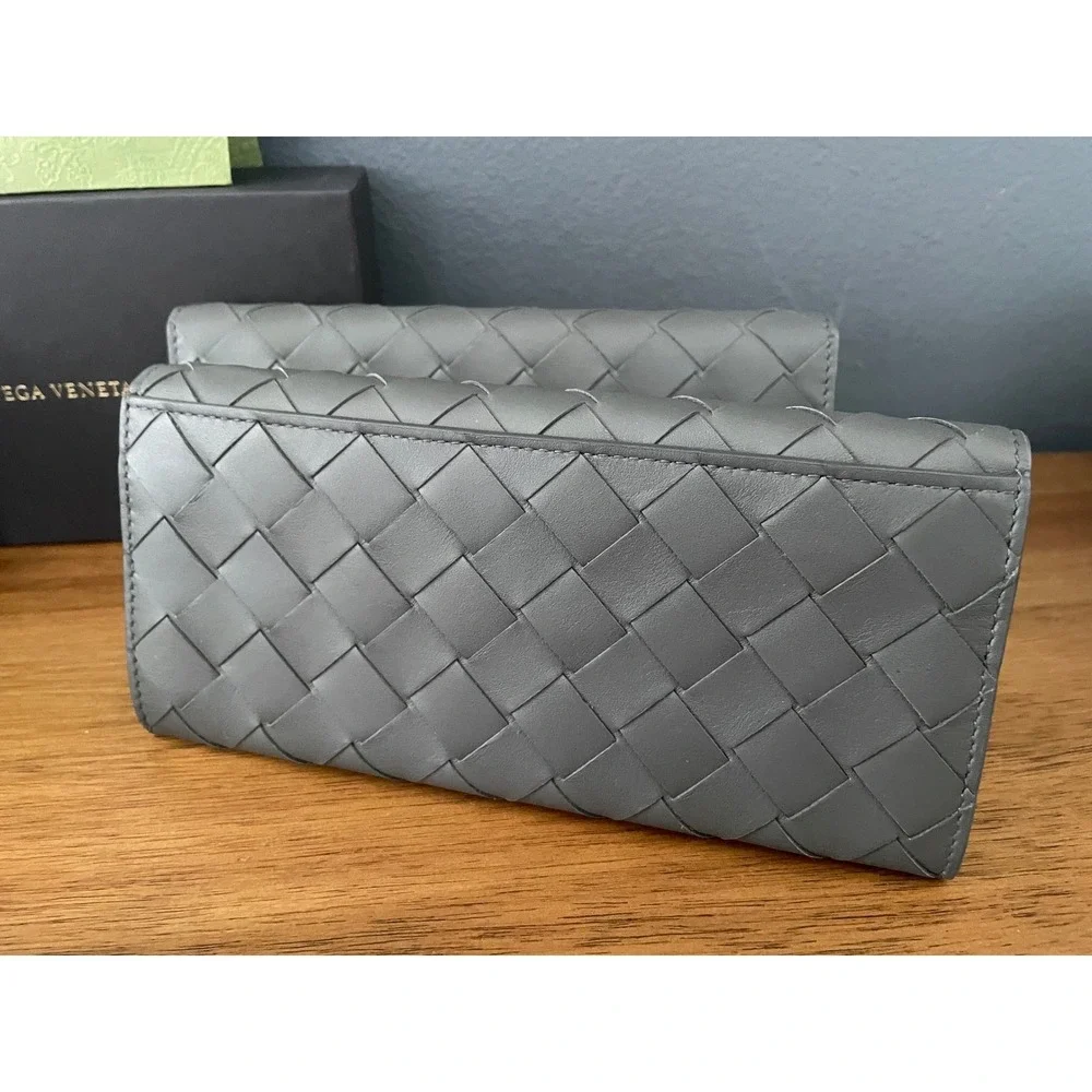 Bottega Veneta 609402‎ Leather Large weave intrecciato Black and Gray Wallet
